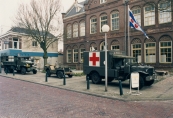 Bij de viering van de bevrijding op 5 mei 2000 werden door de vereniging Keep 'm roling de oude Amerikaanse legervoertuigen weer eens van stal gehaald.