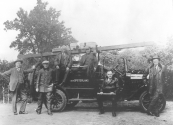 Personeel van de vrijwillige brandweer te Gorredijk. V.l.n.r.Gerard Brons, Hans de Boer, Engbert Posthuma, Anne de Jong, Gerrit Wagenaar, Hendrik Heringa en Hans Veldman.