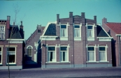 1967, met op de achtergrond de kerk.