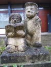 Kunstenaar: Suze Boschma-Berkhout (1922 - 1997) Locatie:  In tuin van de openbare bibliotheek, Schansburg 1 Gorredijk