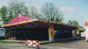 De Autoscooter, Botsauto's van de familie Regter uit Utrecht op de Gordykster voorjaarskermis van 1995. (foto: Atze J Lubach)