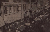 1930, De rijen koeien tijdens de voorjaarsmarkt