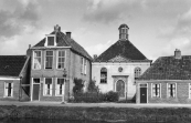 Voorzijde synagoge 1949