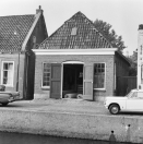 Voorgevel met de deuren open. Kerkewal 12  1969, (foto van der Wal)