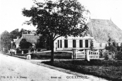In 1903 liet de veehouder en koopman Hate de Boer deze boerderij bouwen.