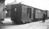 Locomotief 23 op de Stationsweg, 6 mei 1939