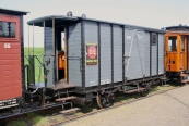 Goederenwagen NTM P1 bij de Stoomtram Hoorn-Medemblik, te Medemblik; 7 april 2012.