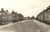 De Nieuwstraat waarvan links de Dwarsstraat.