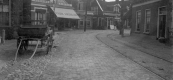 1913 Noord-Oost Dubbelestraat.
