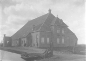Boerderij aan de Fûgelsang in Jonkersland.
