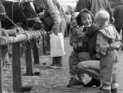 Slechts enkele veehandelaren houden de veemarkt in stand, mei 1993.