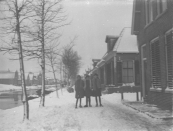 Langewal te Kortezwaag in de sneeuw.